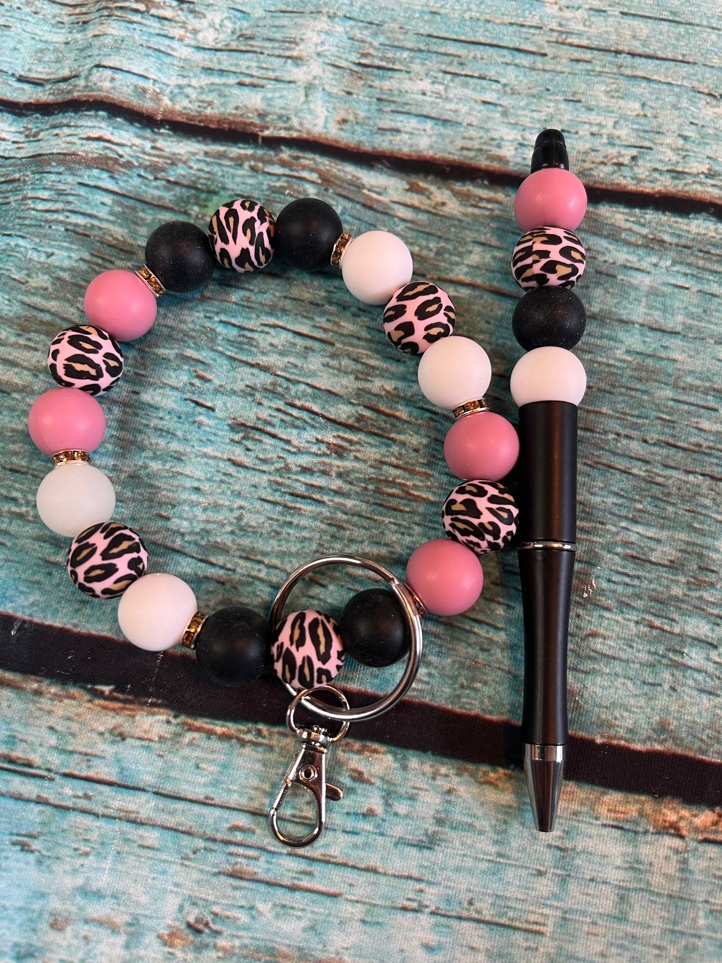 Pink leopard wristlet keychain set