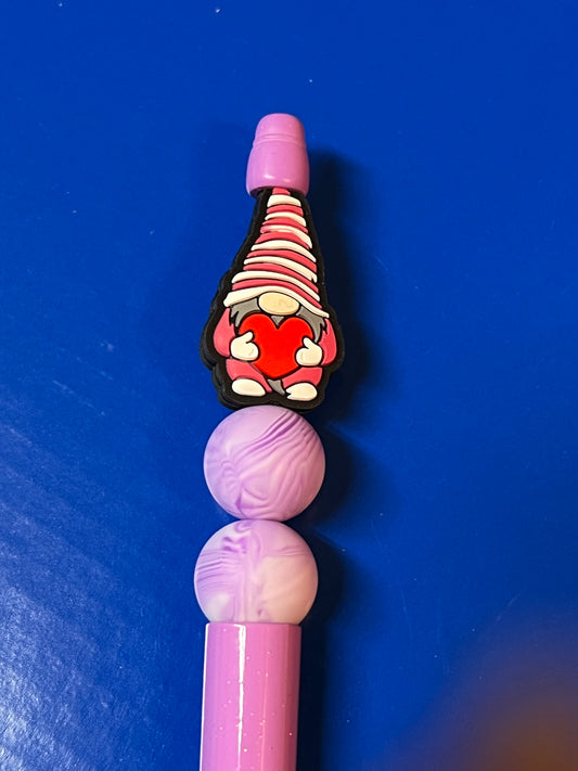 Lavender pen with gnome