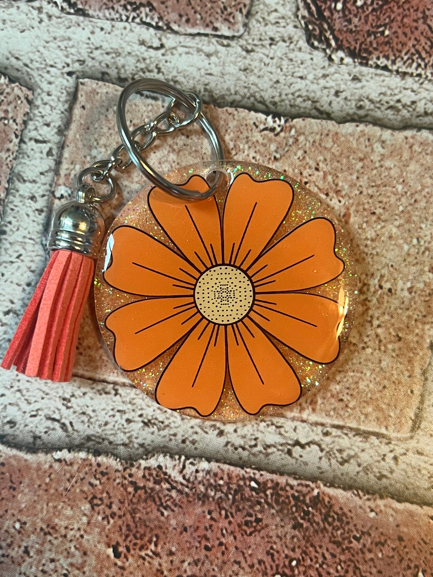 Big orange daisy keychain